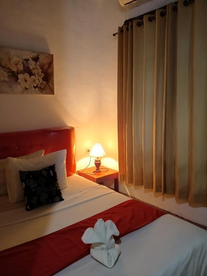 Ayu Homestay Kuta  Bagian luar foto